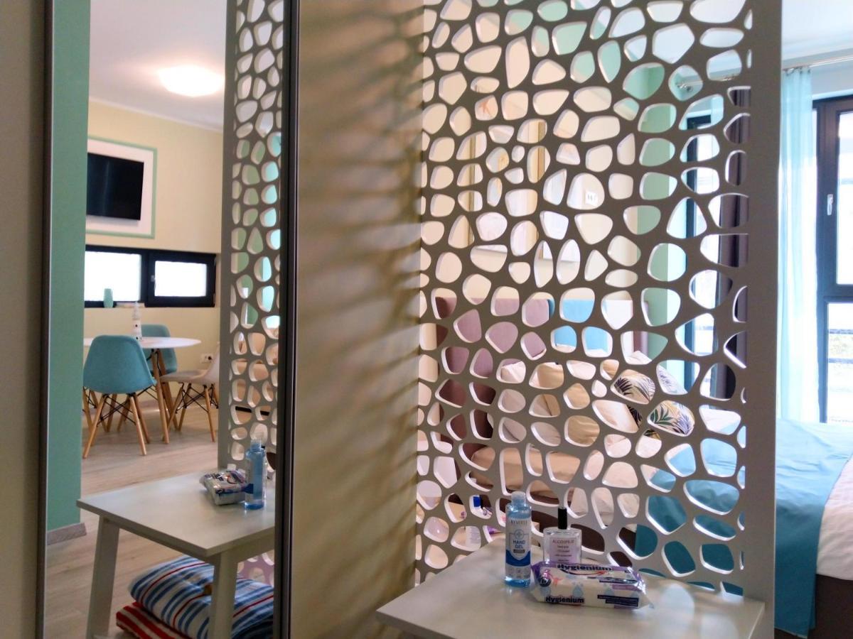 Appartement Cc Belle Studio à Năvodari Extérieur photo